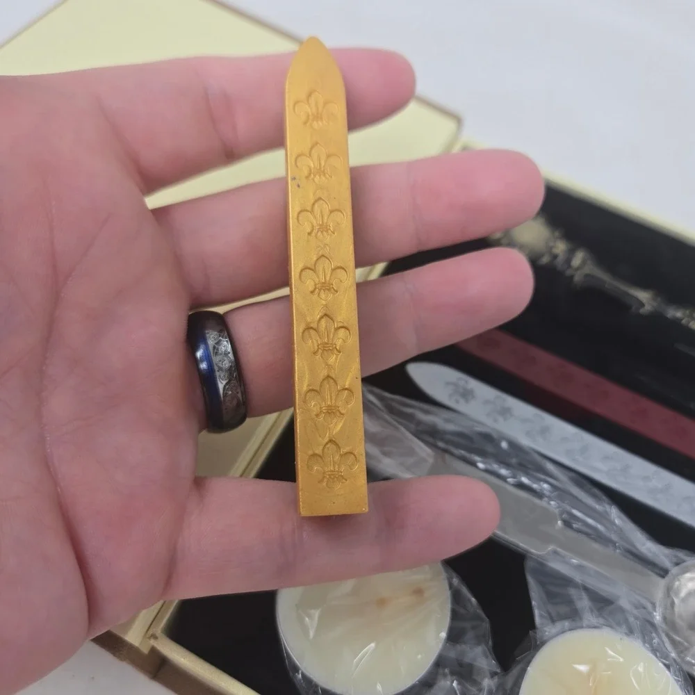 SAMYO fleur crown